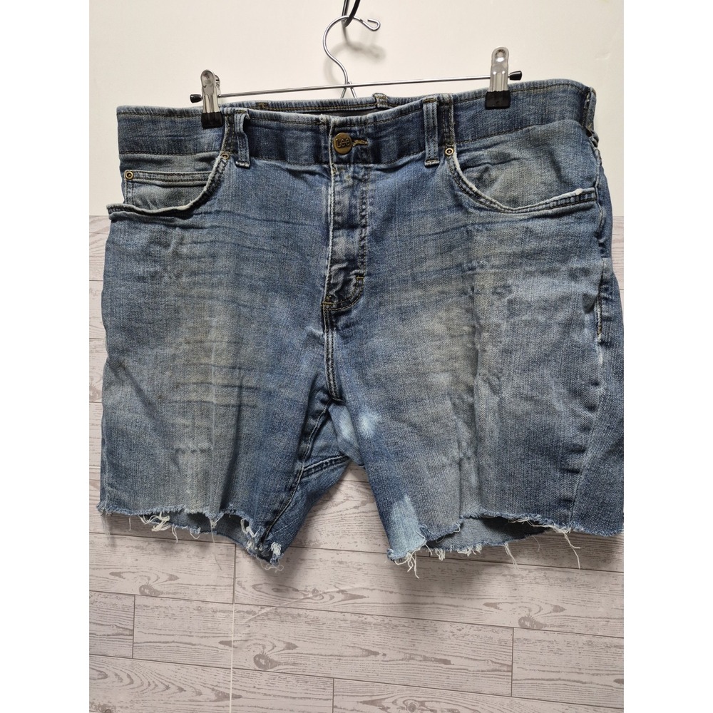 Lee Motion Stretch Distressed Shorts Size 40 Mens